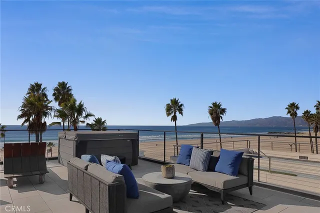 $12,950,000 | 3011 Ocean Front Walk, Venice, CA 90291