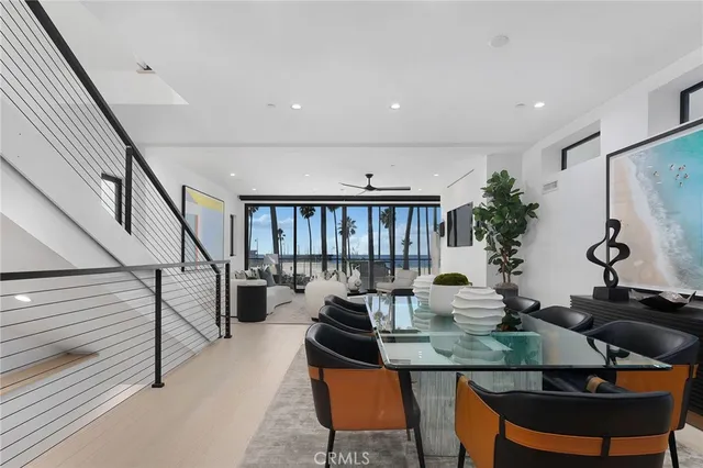 $12,950,000 | 3011 Ocean Front Walk, Venice, CA 90291