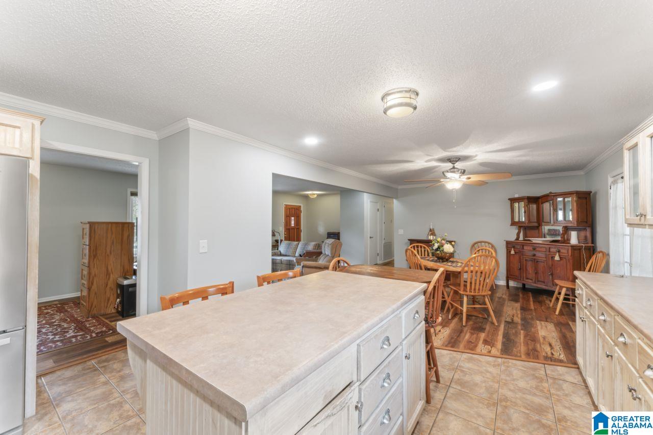 128 Crestview Drive Clanton, AL 35045 - Photo 14 of 54