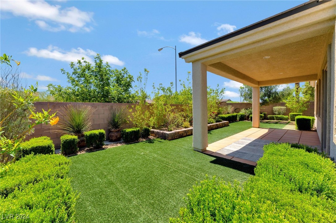 85 Apricot Ridge Avenue Las Vegas, NV 89183 - Photo 36 of 44