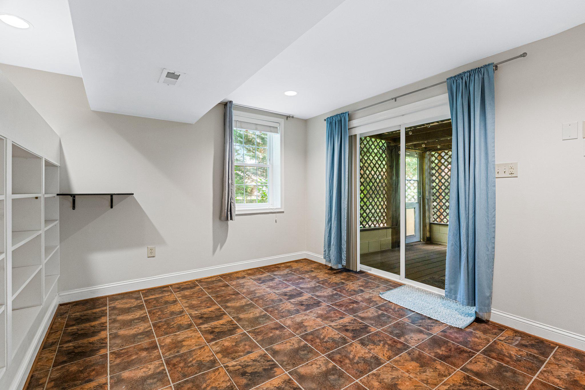 12400 Triple Crown Road Gaithersburg, MD 20878 - Photo 32 of 45 Walkout Basement Living Area