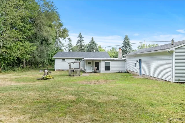 $195,000 | 15854 State Route 31, Holley, NY 14470