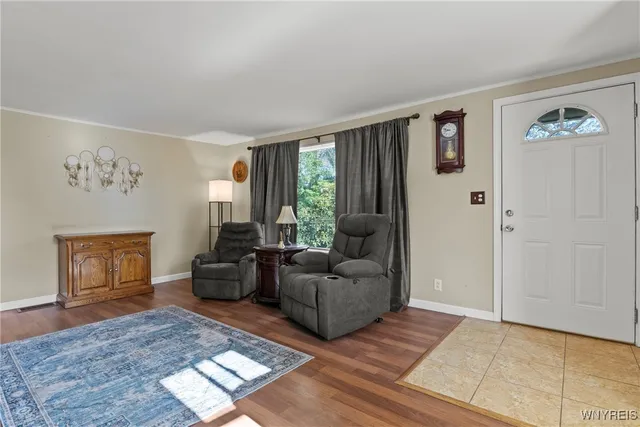 $195,000 | 15854 State Route 31, Holley, NY 14470