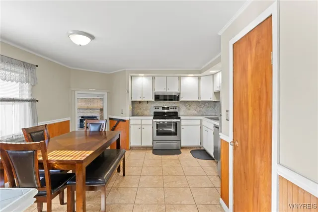 $195,000 | 15854 State Route 31, Holley, NY 14470