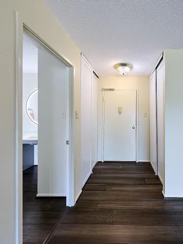 $350,000 | 205 Yoakum Parkway, Unit 305, Alexandria, VA 22304