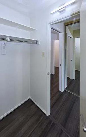 $350,000 | 205 Yoakum Parkway, Unit 305, Alexandria, VA 22304