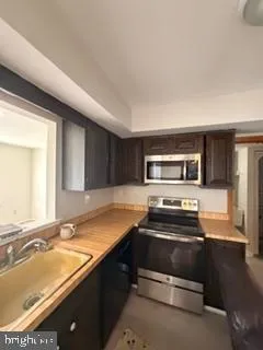 $3,000 | 2451 Croydon Court, Bensalem, PA 19020