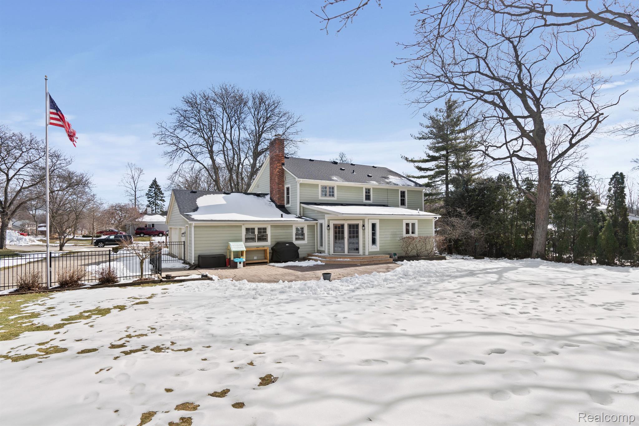5715 Andover Drive Troy, MI 48098 - Photo 5 of 39