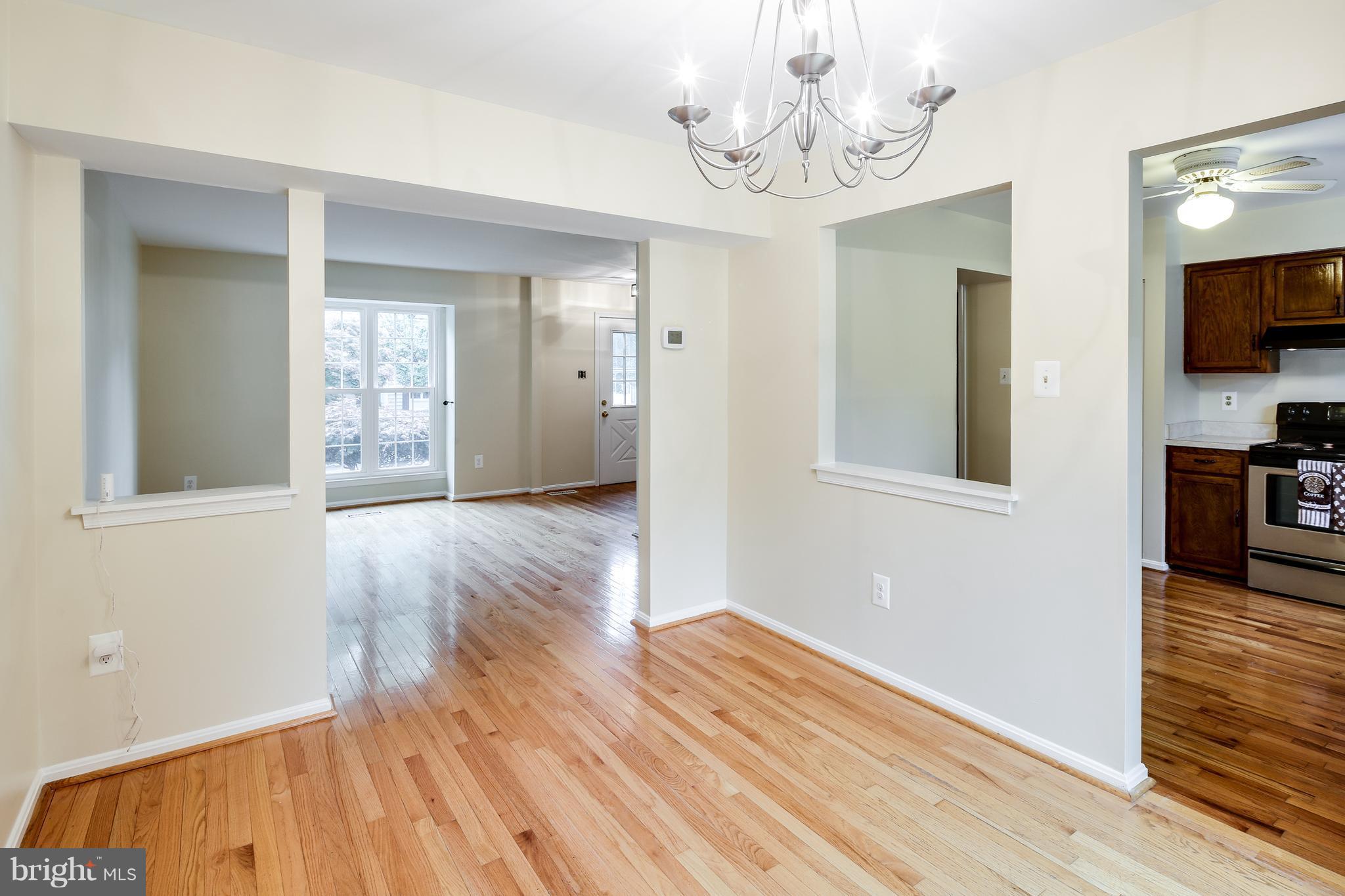 2112 Carriage Square Place Silver Spring, MD 20906 - Photo 11 of 28 Dining Room