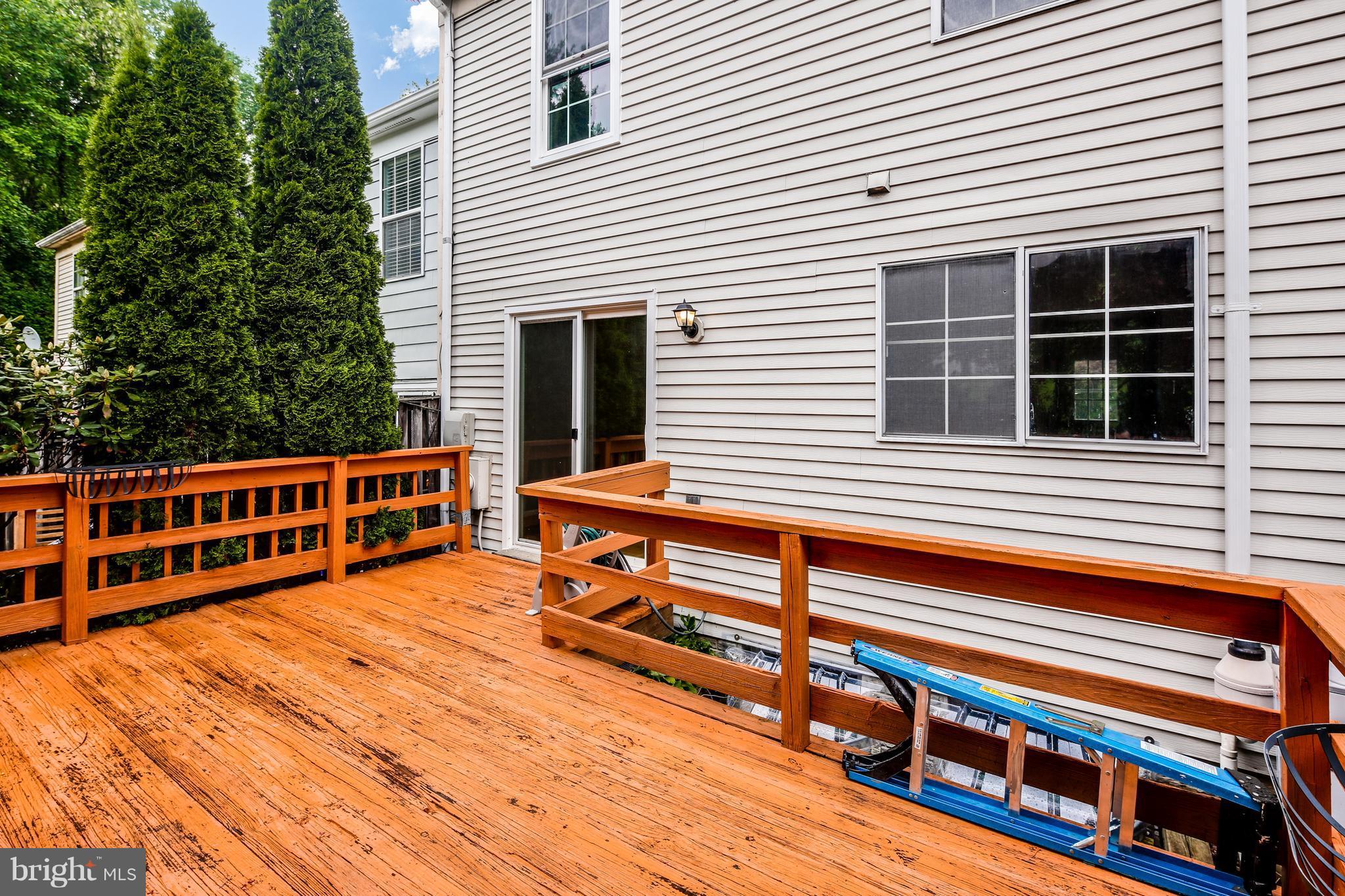 2112 Carriage Square Place Silver Spring, MD 20906 - Photo 26 of 28 Exterior (Rear)