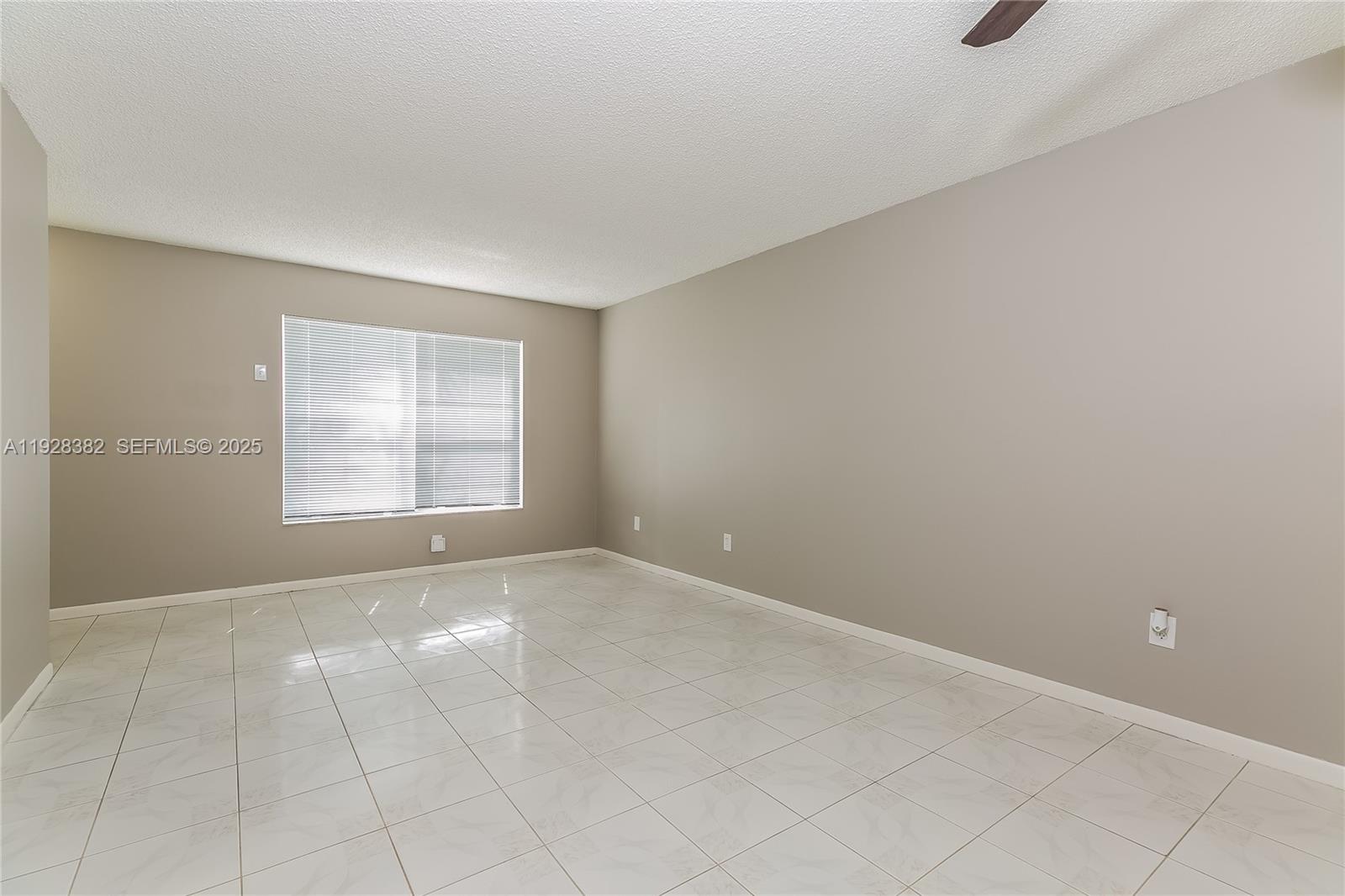 5940 South Rue Road West Palm Beach, FL 33415 - Photo 6 of 16