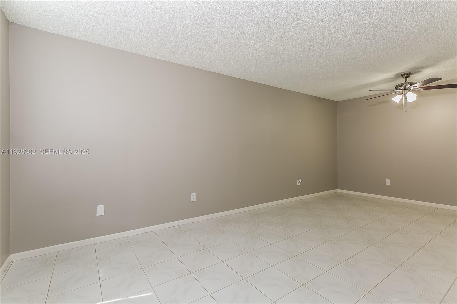 5940 South Rue Road West Palm Beach, FL 33415 - Photo 7 of 16