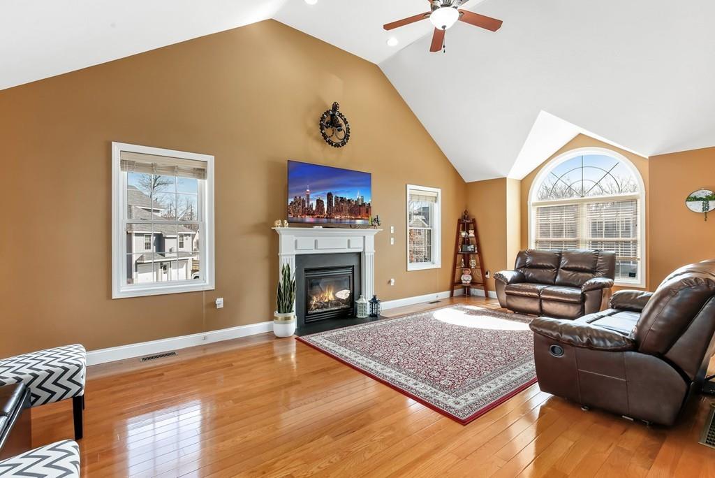 105 Cart Path Road Dracut, MA 01826 - Photo 3 of 32 Gallery Image 3