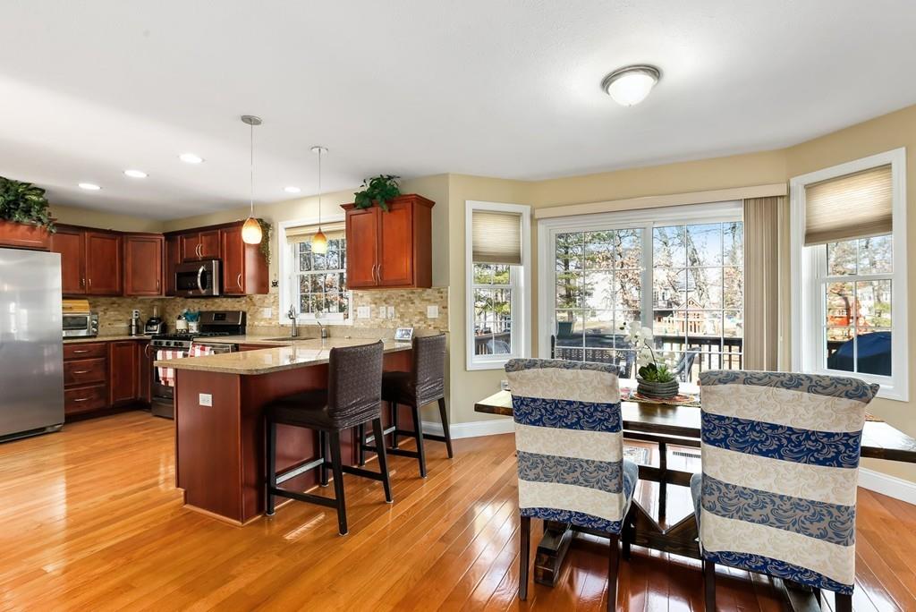 105 Cart Path Road Dracut, MA 01826 - Photo 8 of 32 Gallery Image 8