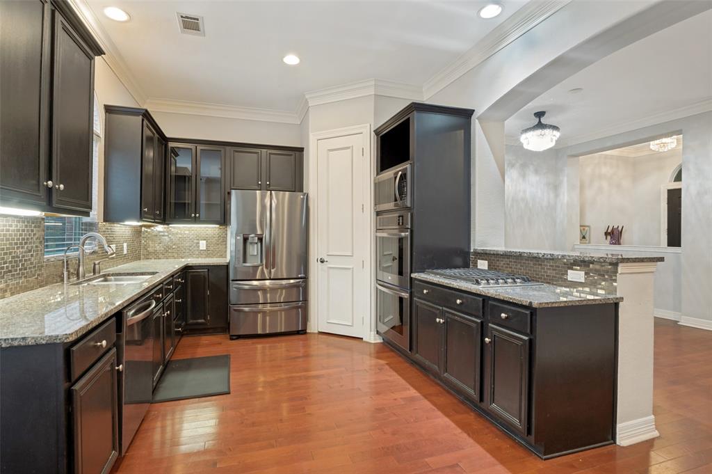 2205 Canton Street, Unit 105 Dallas, TX 75201 - Photo 14 of 38