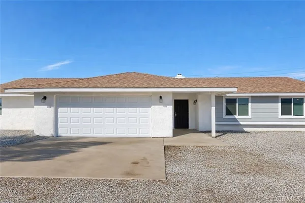 $499,999 | 9154 Coleridge Road, Oak Hills, CA 92344