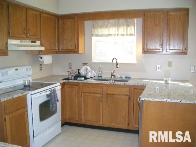 103 Amethyst Road Murphysboro, IL 62966 - Photo 5 of 29 Gallery Image 5