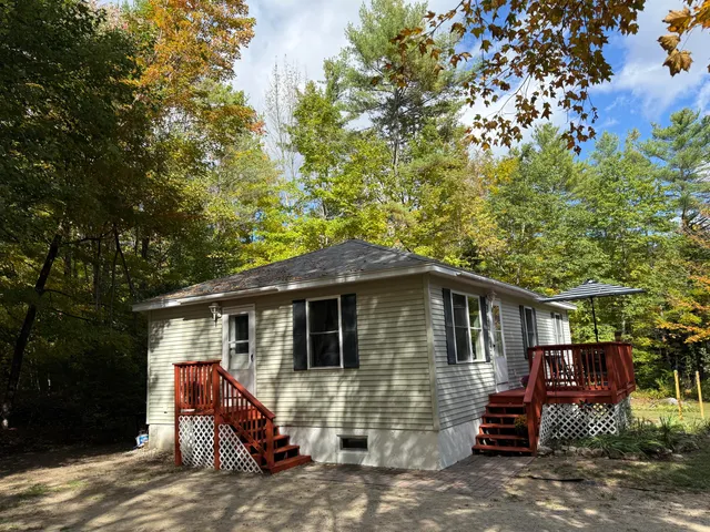 $300,000 | 152 Ralph Richardson Road, Norway, ME 04268