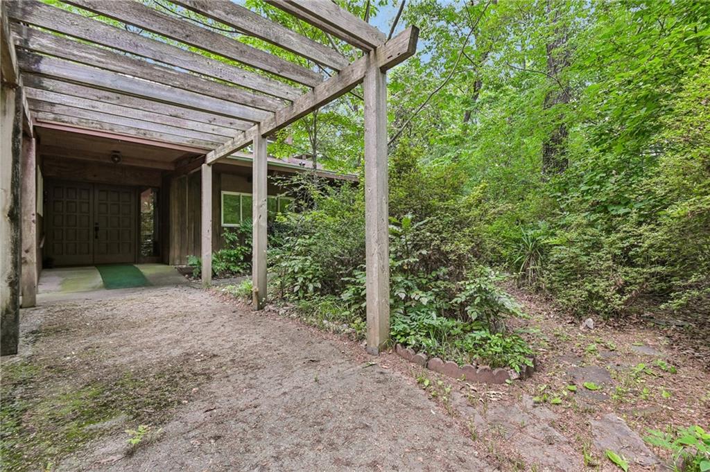3086 Cascade Road Atlanta, GA 30311 - Photo 4 of 47