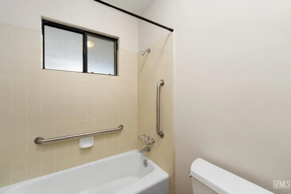 $469,999 | Undisclosed Address, Bakersfield, CA 93312