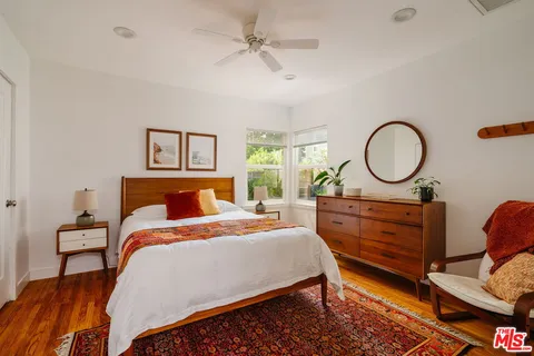 $899,000 | 3773 South St Andrews Place, Los Angeles, CA 90018