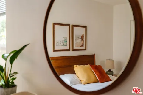$899,000 | 3773 South St Andrews Place, Los Angeles, CA 90018