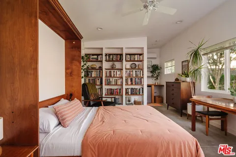 $899,000 | 3773 South St Andrews Place, Los Angeles, CA 90018