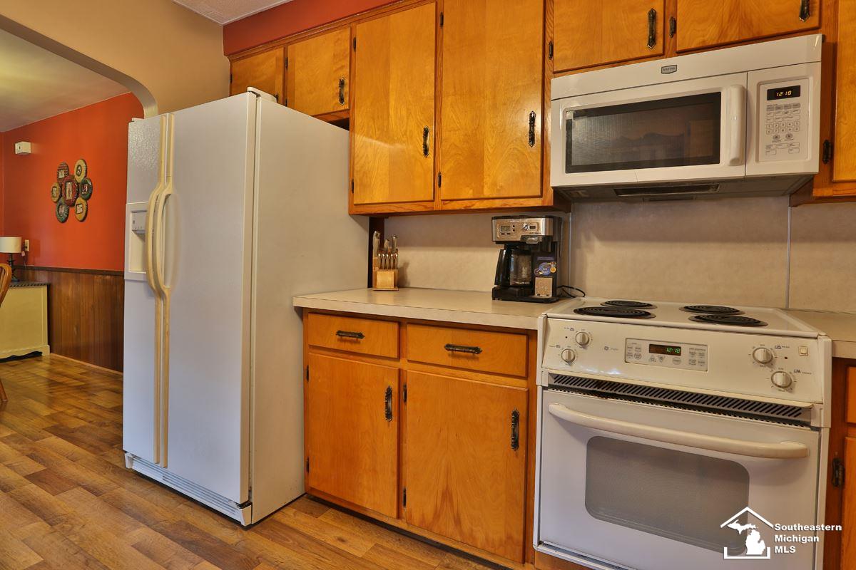 7770 Ida East Road Ida, MI 48140 - Photo 12 of 26 31362717-12.JPG