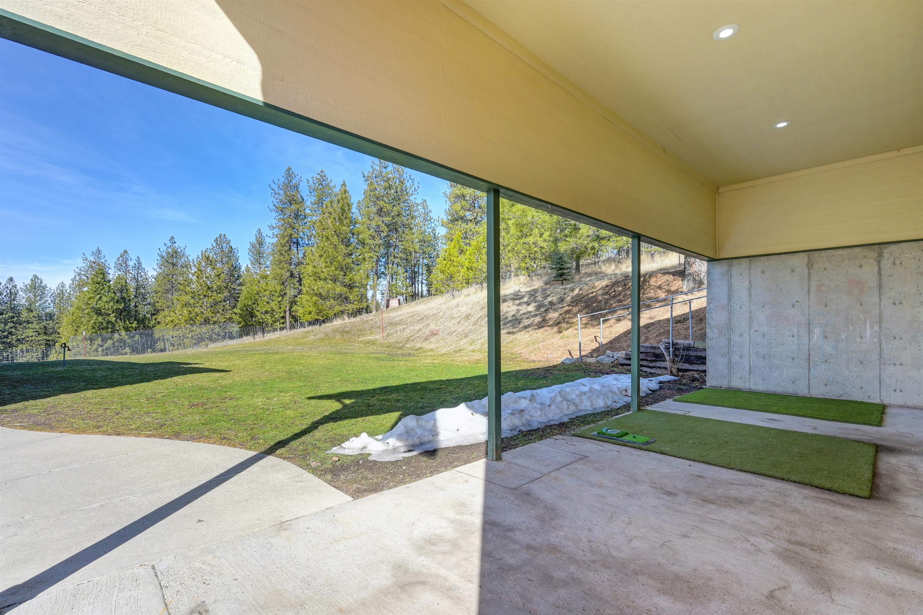 15715 Foothills Road Spokane, WA 99217 - Photo 40 of 44