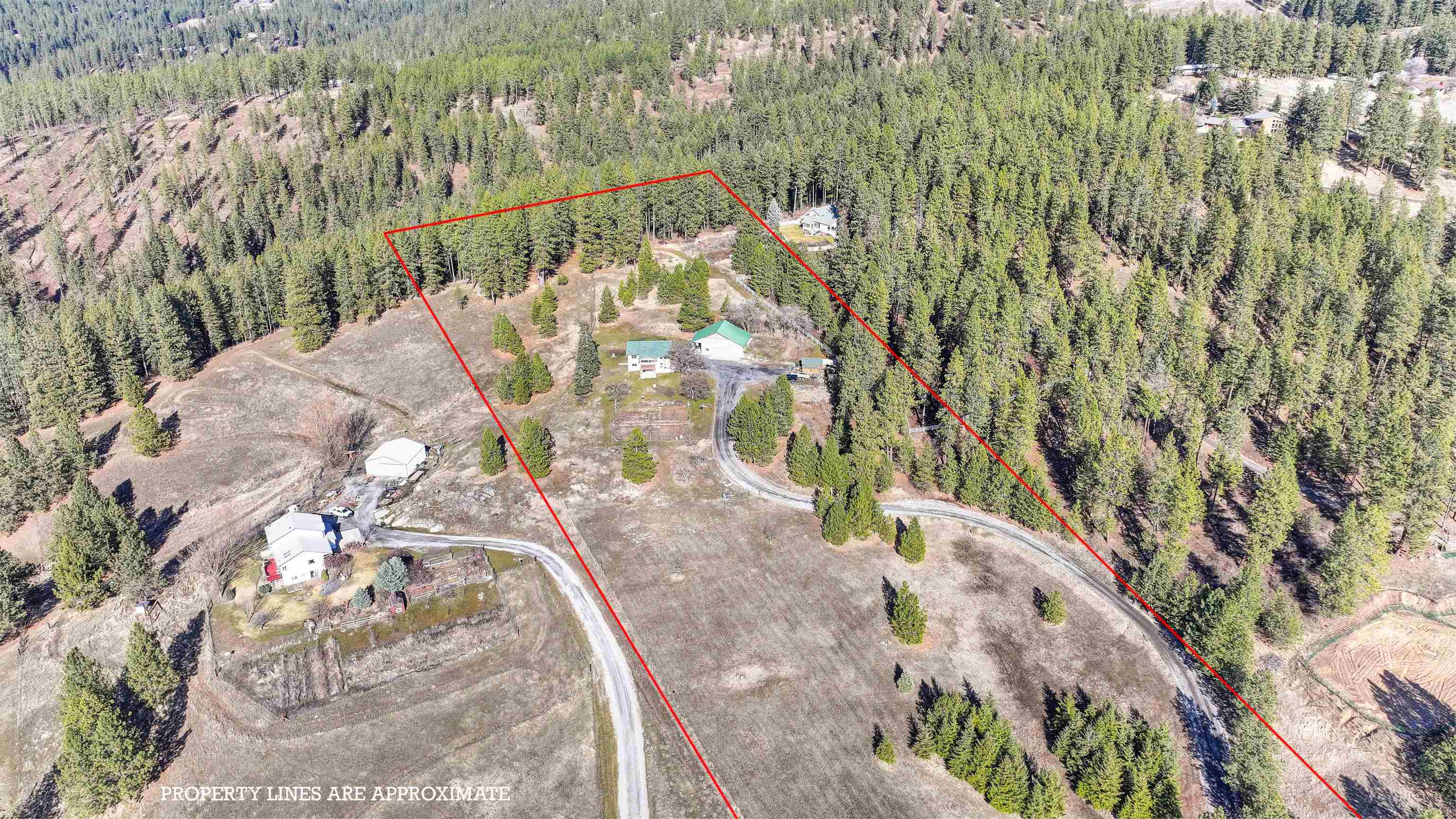 15715 Foothills Road Spokane, WA 99217 - Photo 5 of 44