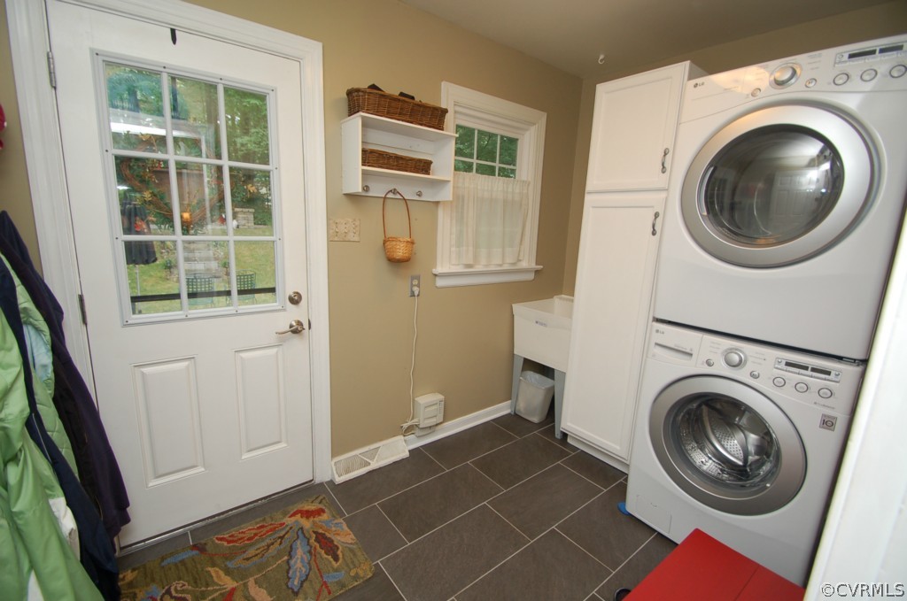 1707 Windingridge Place Richmond, VA 23238 - Photo 22 of 24 Gallery Image 22