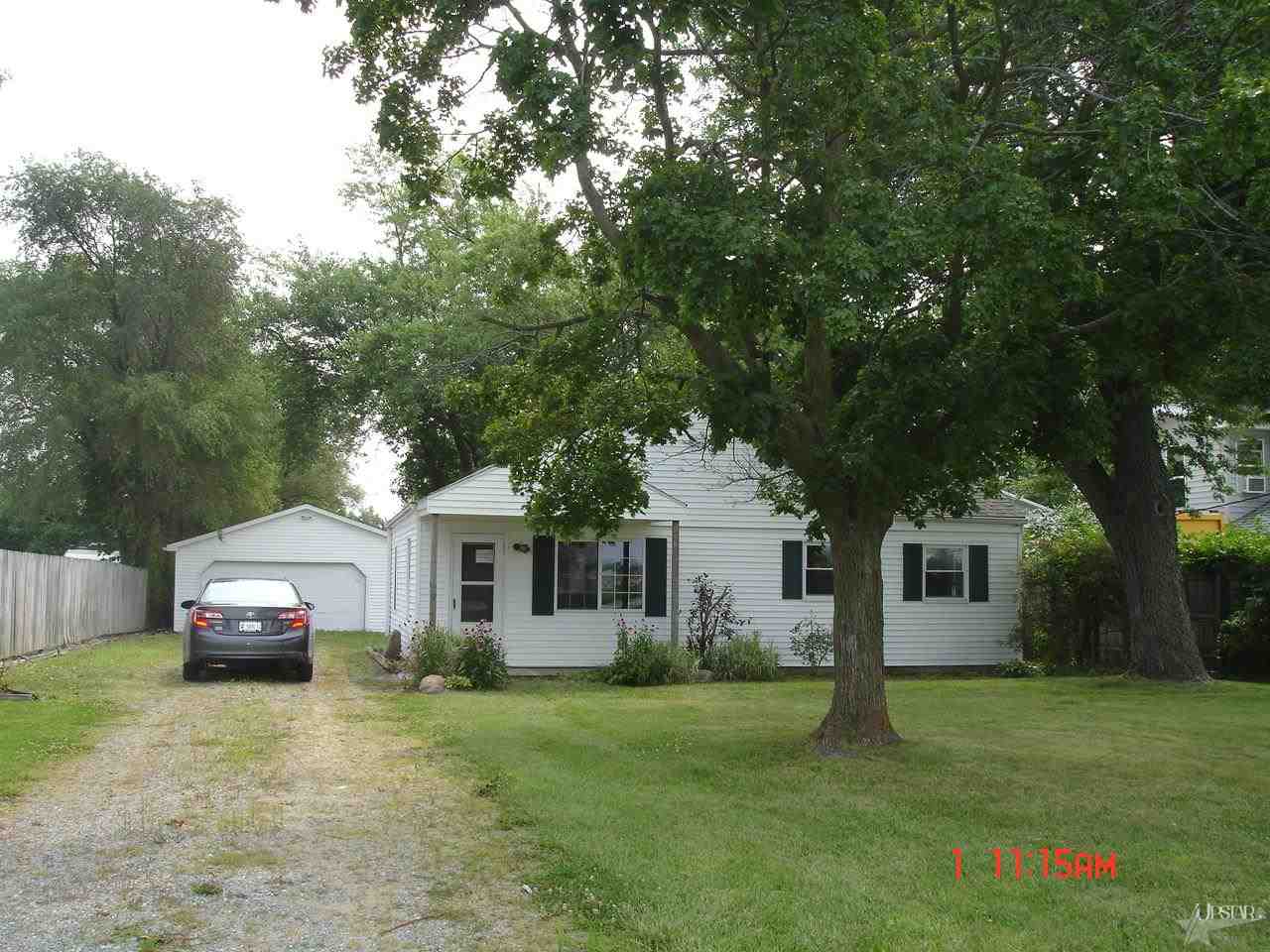 1732 Flaugh Road Fort Wayne, IN 46818 - Photo 1 of 14