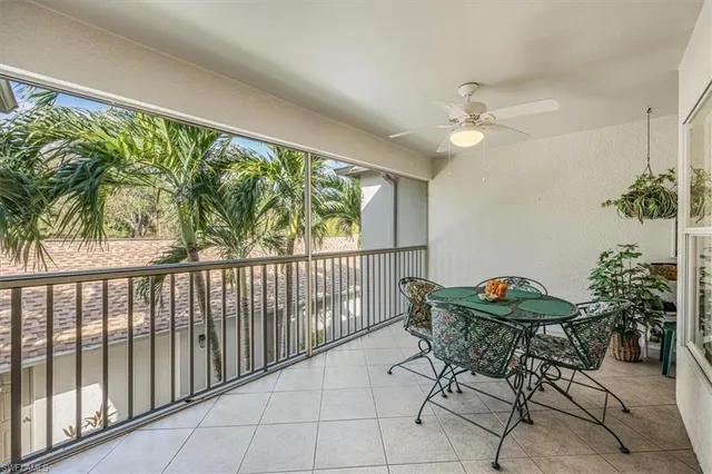 $525,000 | 8480 Naples Heritage Drive, Unit 1126, Naples, FL 34112