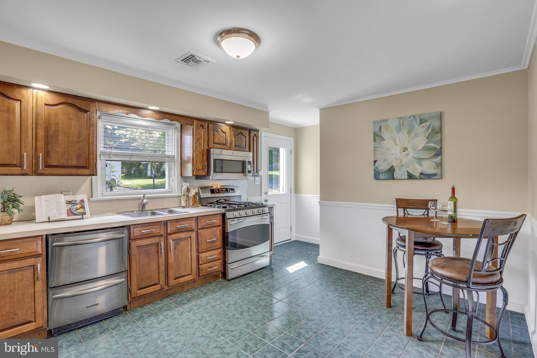 798 Rathton Road York, PA 17403 - Photo 18 of 37 Gallery Image 18