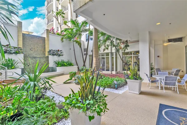 $2,250 | 1830 Radius Drive, Unit 1001, Hollywood, FL 33020