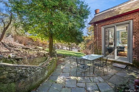 $1,399,000 | 61 Pinecrest Drive, Hastings-on-Hudson, NY 10706