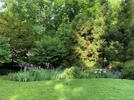 $1,399,000 | 61 Pinecrest Drive, Hastings-on-Hudson, NY 10706