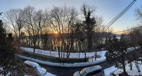 $1,399,000 | 61 Pinecrest Drive, Hastings-on-Hudson, NY 10706