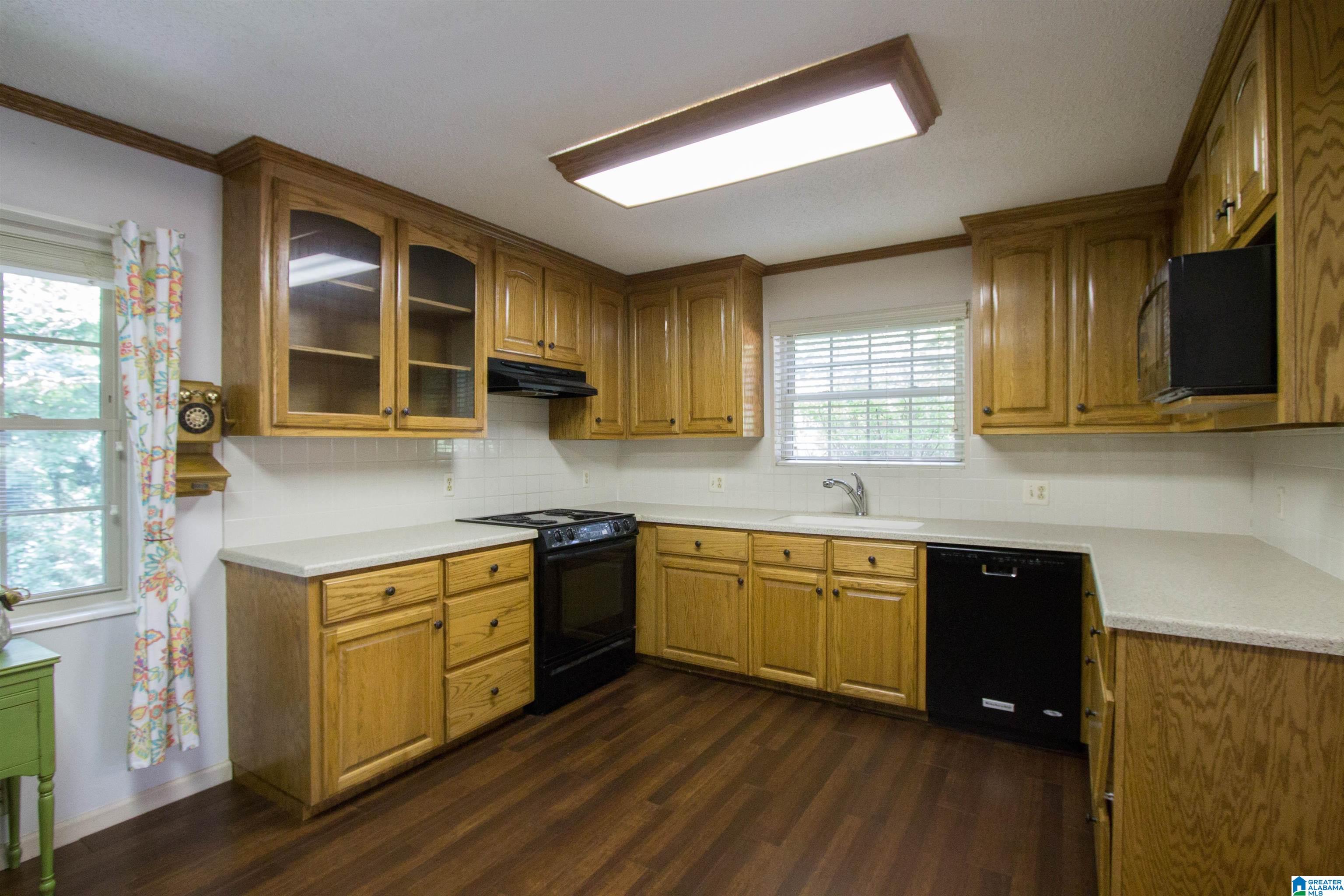 308 8th Street Pleasant Grove, AL 35127 - Photo 10 of 50