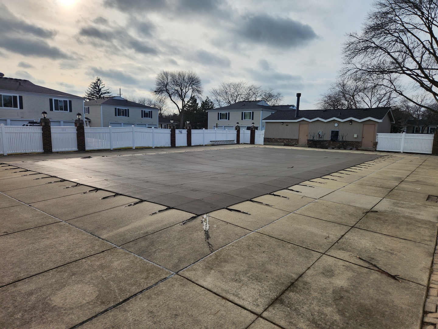 1597 Cove Drive, Unit 185C Prospect Heights, IL 60070 - Photo 12 of 12 a roof view