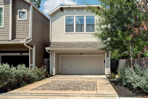 $3,950 | 5326 Larkin Street, Houston, TX 77007