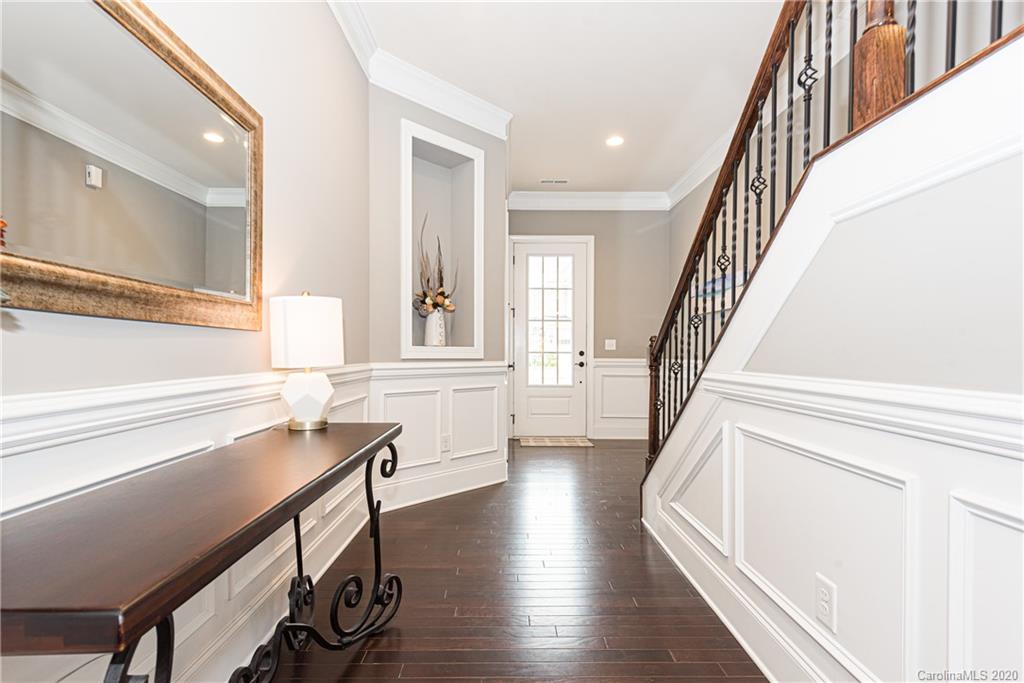 9743 Wheatfield Road Charlotte, NC 28277 - Photo 4 of 47 Gallery Image 4