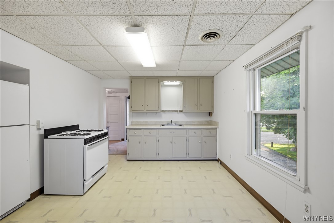 2535 River Road Wheatfield, NY 14304 - Photo 28 of 50