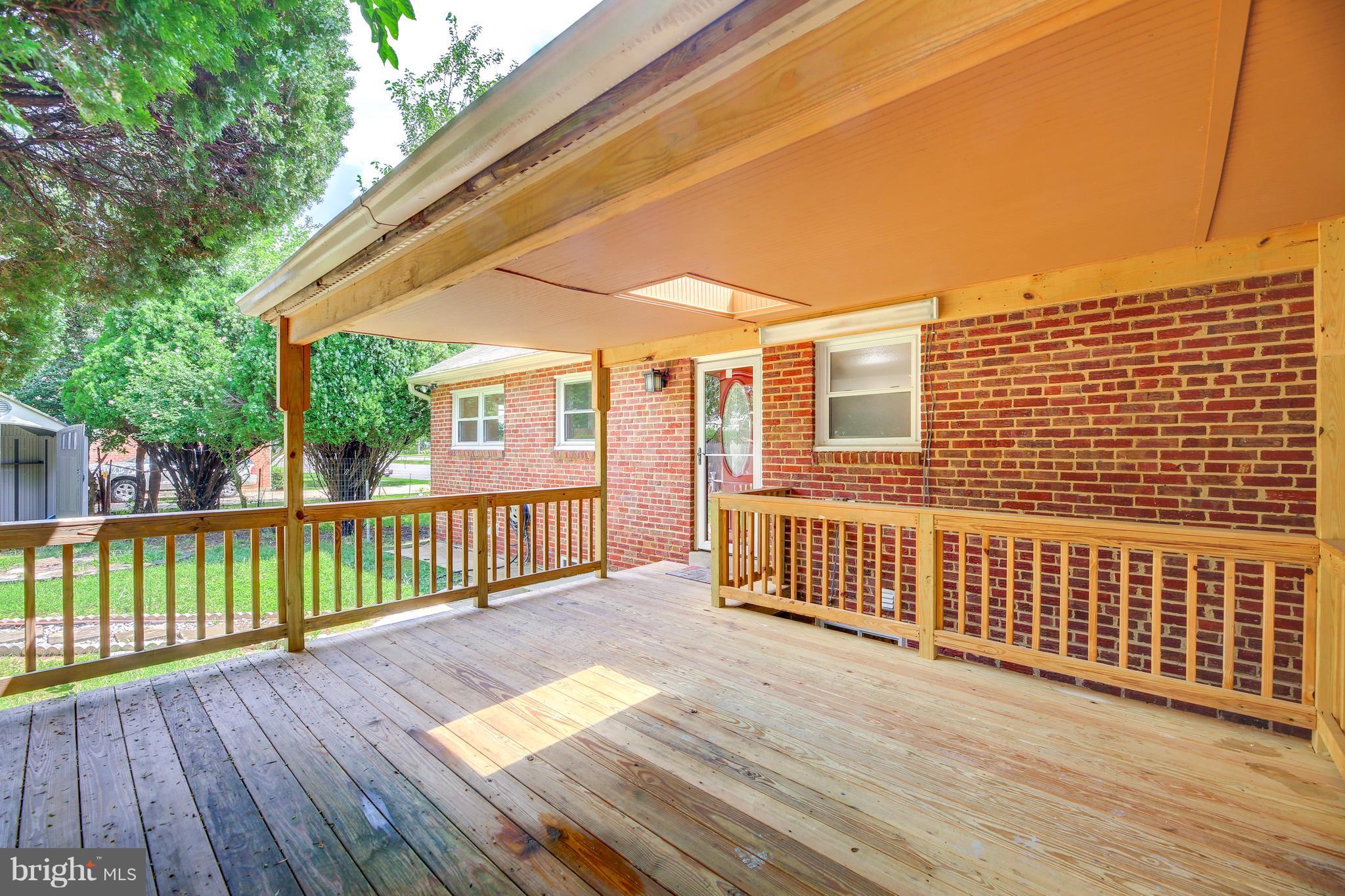 5818 Amherst Avenue Springfield, VA 22150 - Photo 27 of 30 Spacious covered Deck