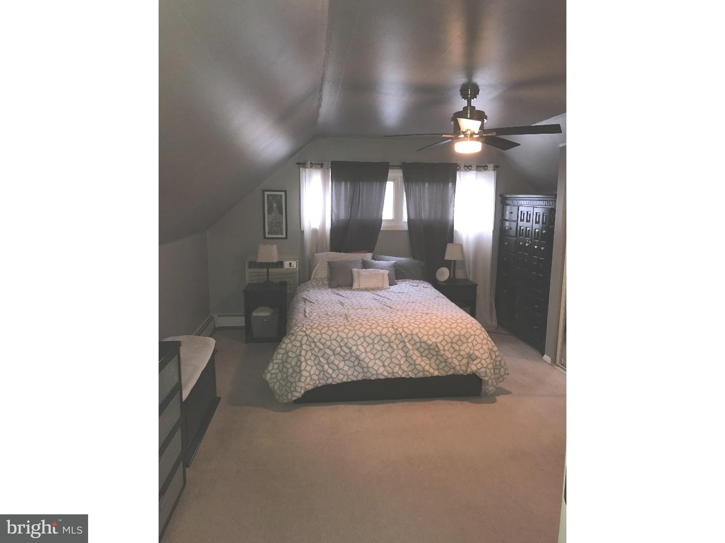 2829 Nightingale Road Philadelphia, PA 19154 - Photo 14 of 22 Bedroom - Main