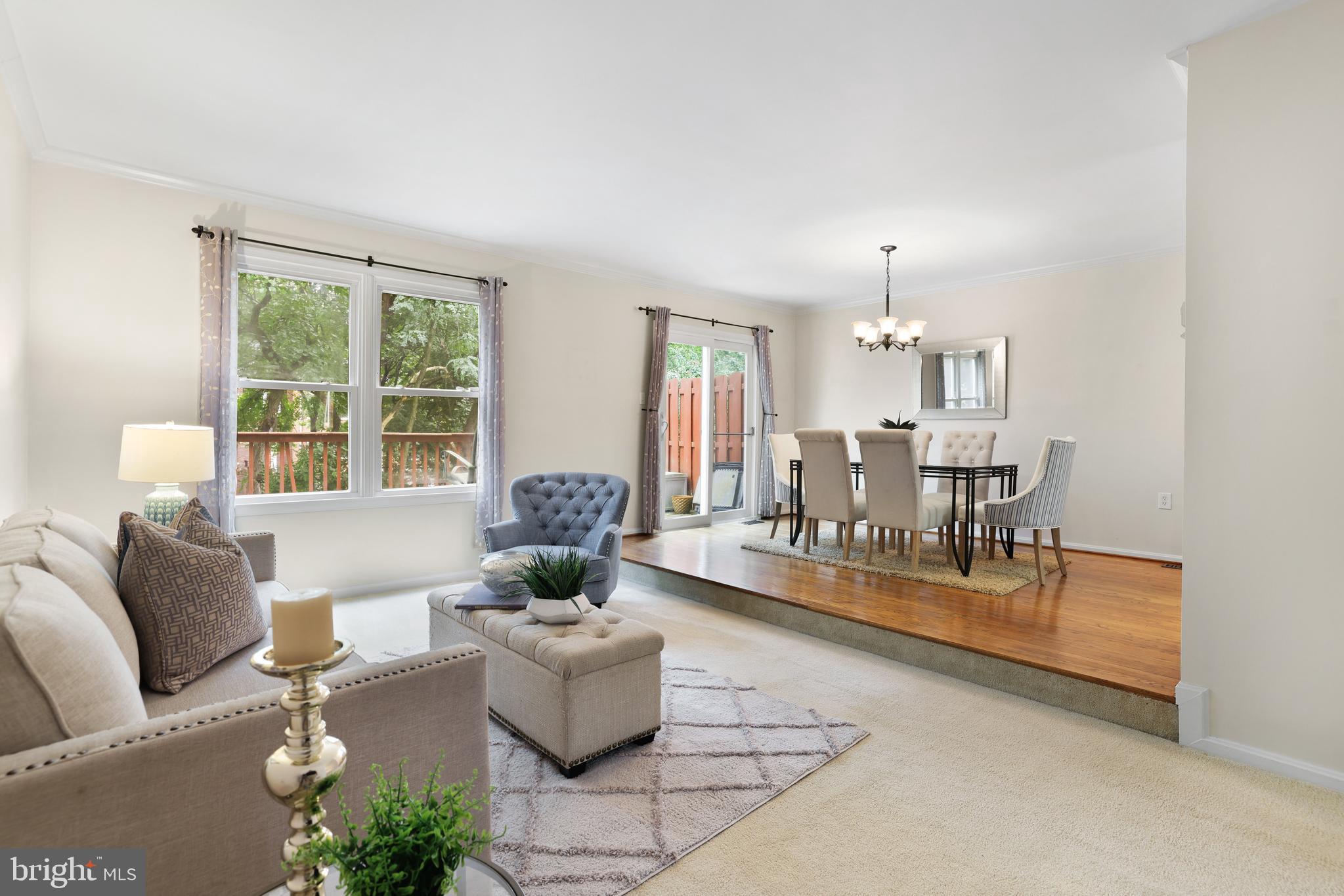 10929 Pebble Run Drive Silver Spring, MD 20902 - Photo 4 of 32 Gallery Image 4