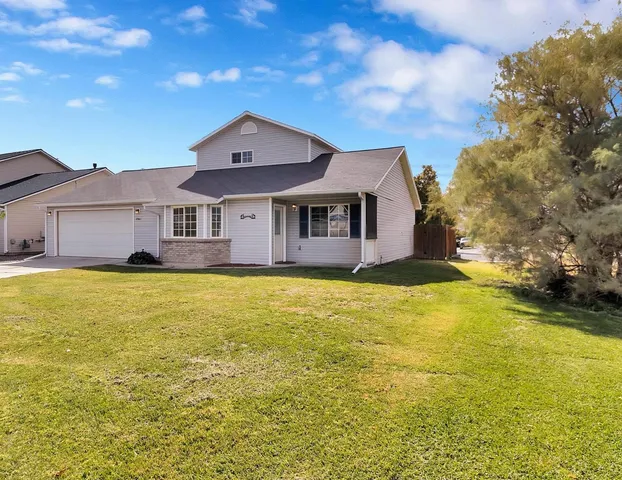 $389,500 | 2961 Brookside Drive, Grand Junction, CO 81504