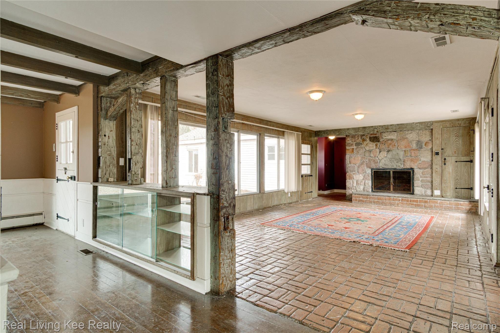 1267 Lake George Road Oakland, MI 48363 - Photo 36 of 80 Interiors (7 of 55).jpg
