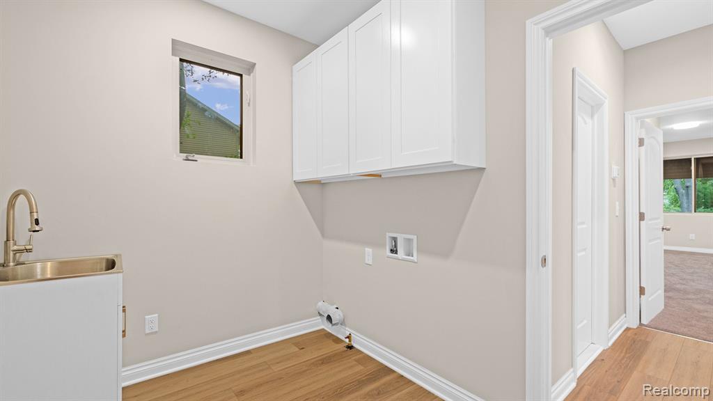 3237 Longview Avenue Rochester Hills, MI 48307 - Photo 23 of 36