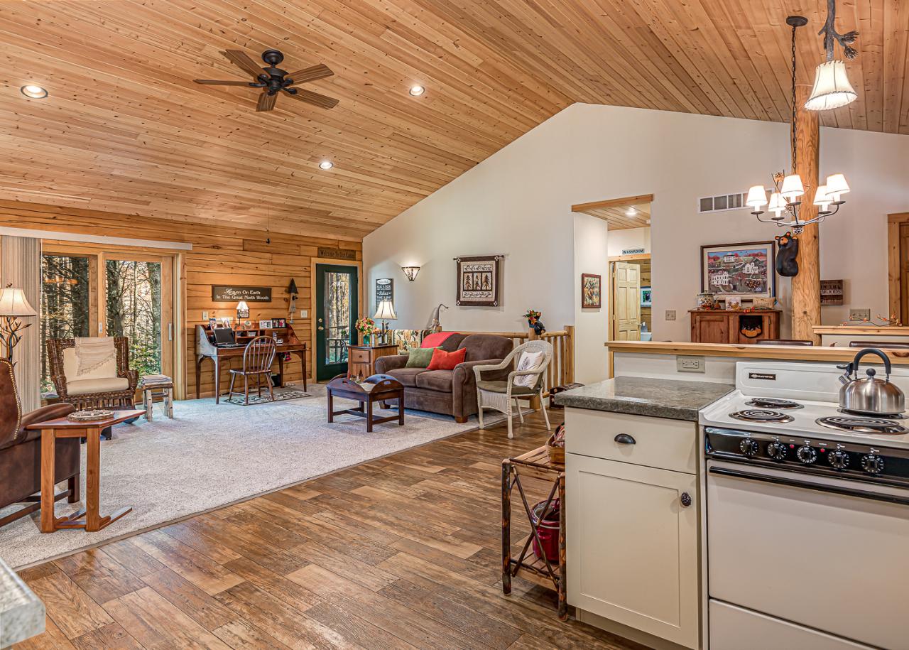 8015 Heron Road Lake Tomahawk, WI 54539 - Photo 15 of 34 Gallery Image 15